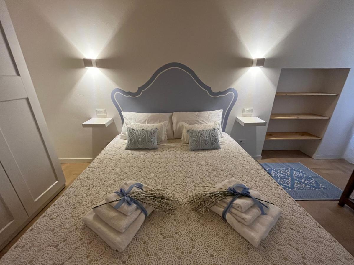La Piccola Casa Al Lago - Intera Casa Con 3 Camere E 2 Box Salò Kültér fotó