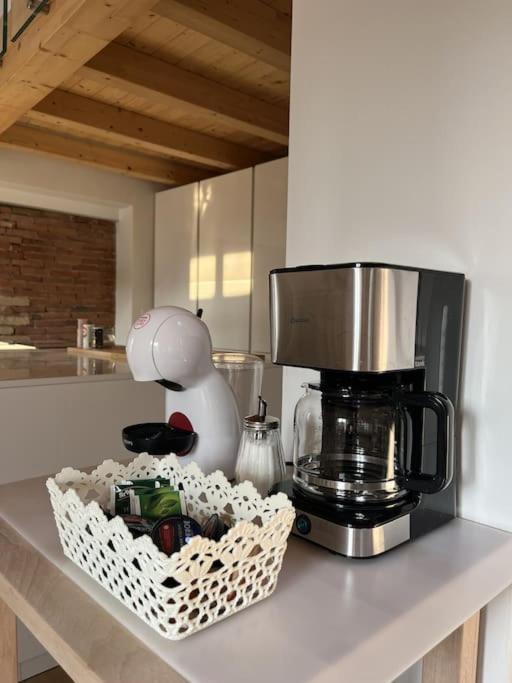 La Piccola Casa Al Lago - Intera Casa Con 3 Camere E 2 Box Salò Kültér fotó