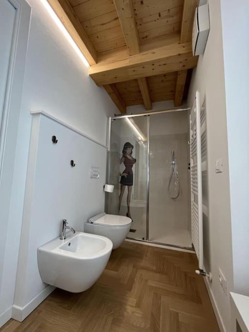 La Piccola Casa Al Lago - Intera Casa Con 3 Camere E 2 Box Salò Kültér fotó